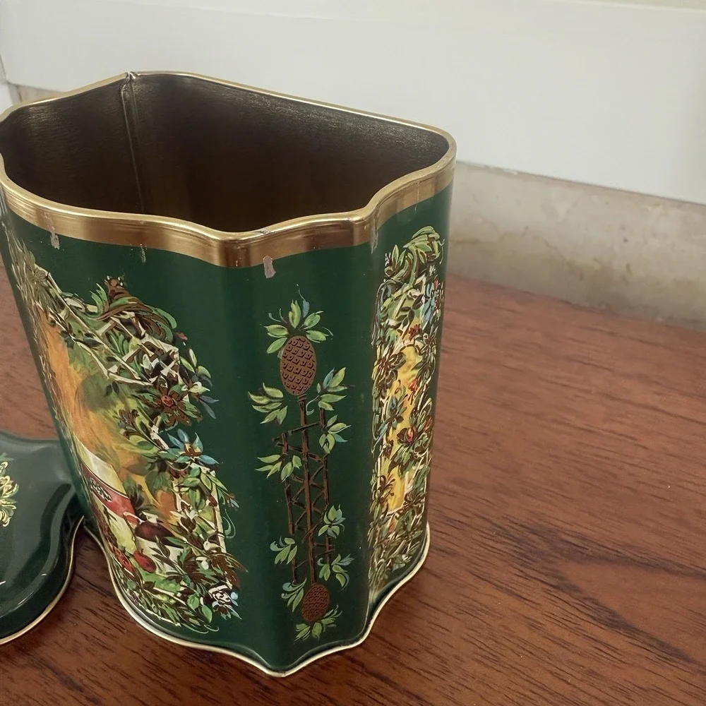 AVON Christmas Tin Canister empty Made in England 1981 Green Christmas Scene VTG